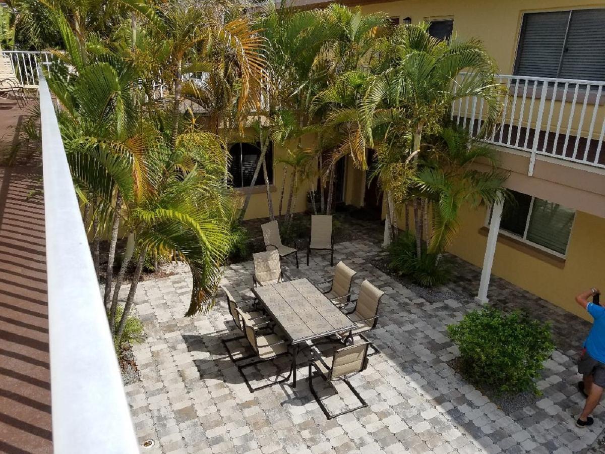 Madeira Bonita Apartment #6 St. Pete Beach Exteriér fotografie